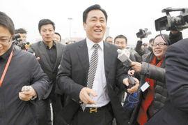 媒体爆料许家印视频播放,揭秘其商业帝国背后的故事 第1张 媒体爆料许家印视频播放,揭秘其商业帝国背后的故事 第1张